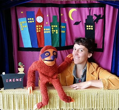 Aunt Irene's Variety Show – April 1 @ 10:30 am Child – Lilypad Puppet  Theatre